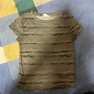 Green thin summer tee.